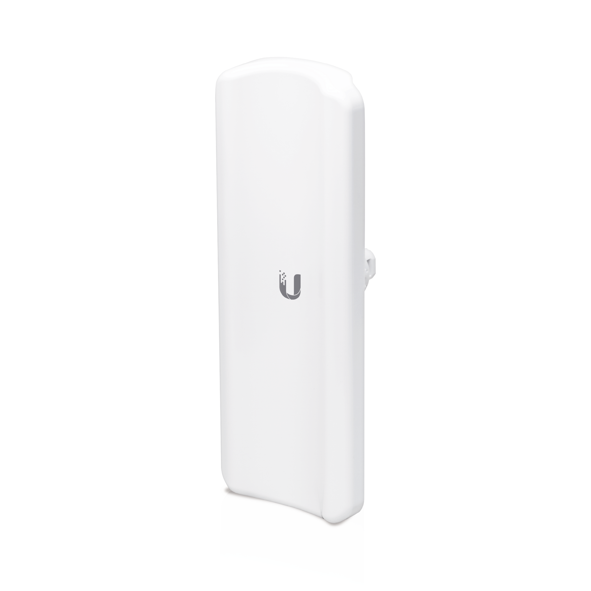 Estación Base 2x2 MIMO airMAX LiteAP AC hasta 450 Mbps 5 GHz (5150 - 5875 MHz) con antena integrada de 17 dBi y cobertura de 90 grados con GPS Sync